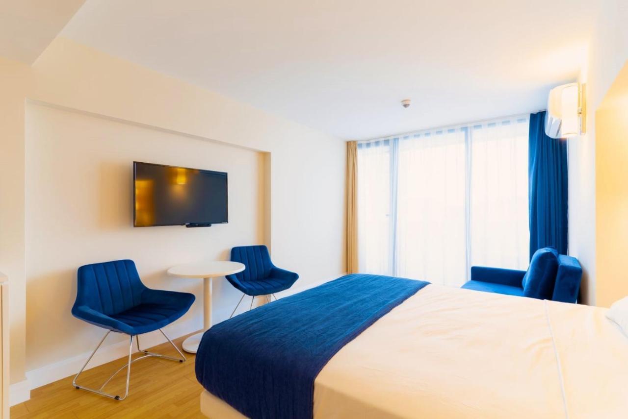 Batumi Beach Side & Sea View Aparthotel Eksteriør bilde